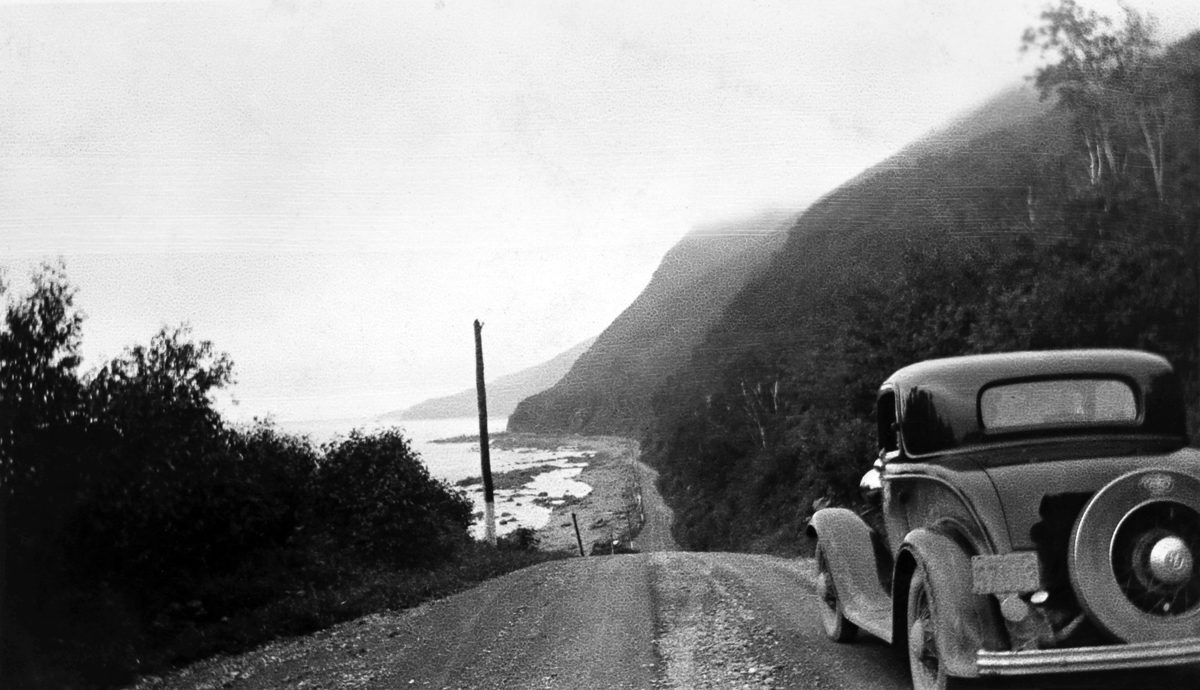 <i>Road trip in the Gaspé, from Sainte-Anne-des-Monts to Rivière-au-Renard, Quebec</i>, 1933. Gift of the Cardaillac family, M2001.8.35.366, McCord Museum