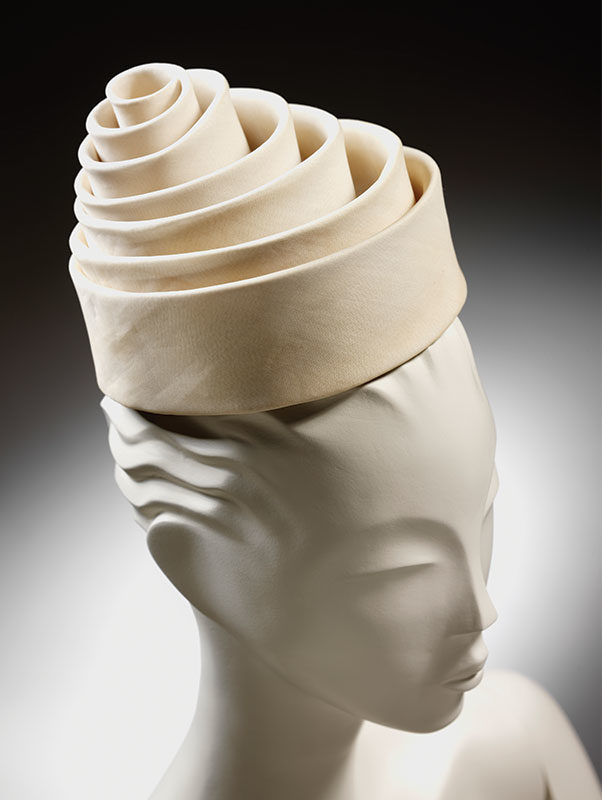 Spiral hat, silk, Balenciaga for Eisa, Spain, 1962 © Victoria and Albert Museum, London