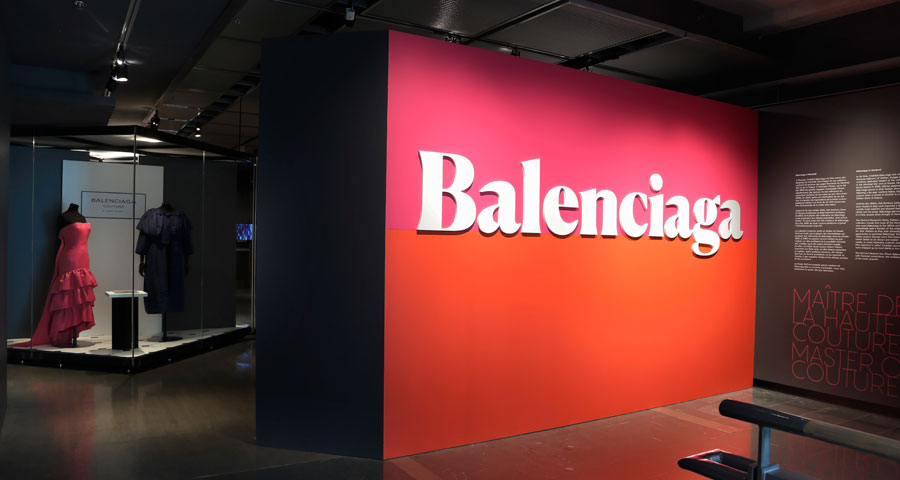 balenciaga pop up store