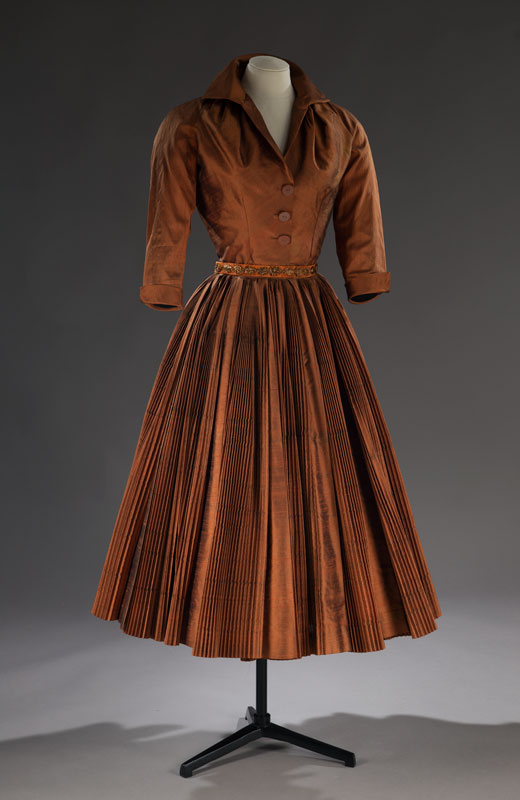Late afternoon dress, <i>Topaze</i>, Christian Dior, Fall-Winter 1951 Collection. Gift of Margaret Rawlings Hart, M967.25.87.1-2 © McCord Museum