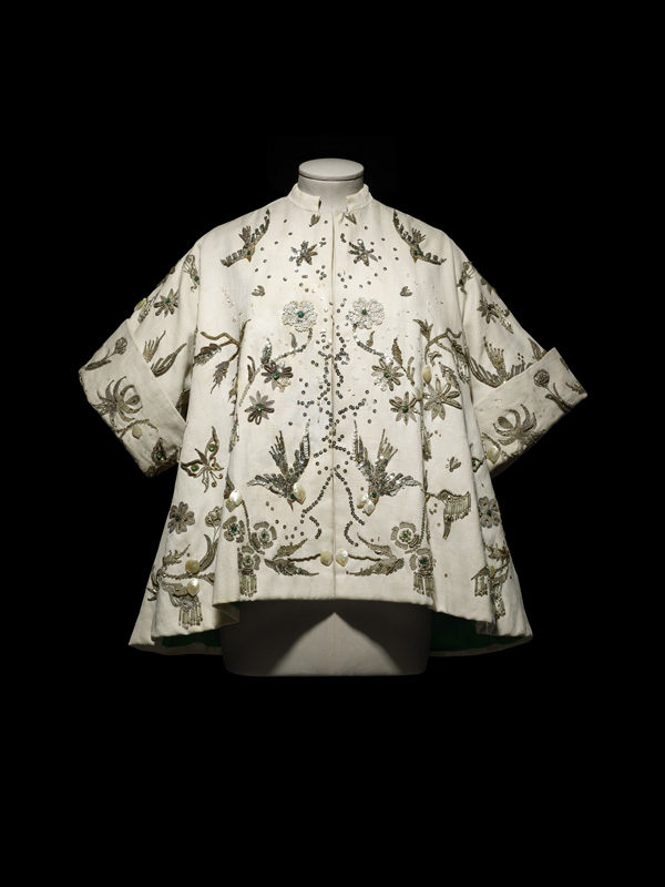 Veste du soir, <i>Pondichéry</i>, Christian Dior, 1948. ROM 2010.38.1 © Laziz Hamani