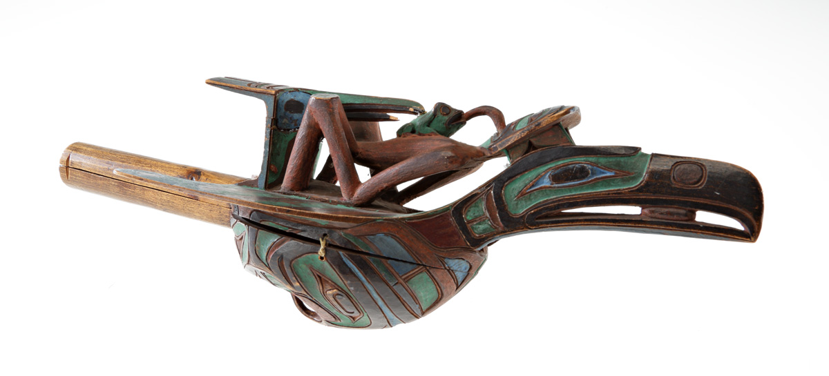 Hochet, Xàniyus/Xi’xaniyus (Bob Harris), Kwakwaka'wakw, 1890-1900. Don de l’Art Association of Montreal, ME928.64 © Musée McCord