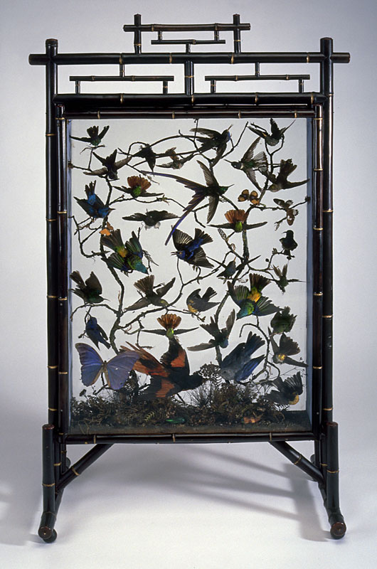 Firescreen, about 1870. Gift of Ms. George H. Montgomery, M998.13.1 © McCord Museum