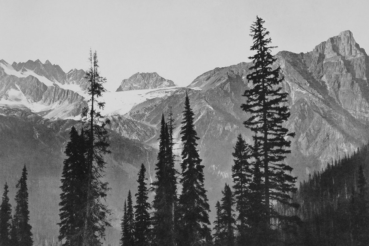 Alexander Henderson, <i>Mont Hermit, près de Glacier House, chaîne Selkirk, C.-B.</i>, 1892. MP-1979.36.5, Musée McCord Stewart