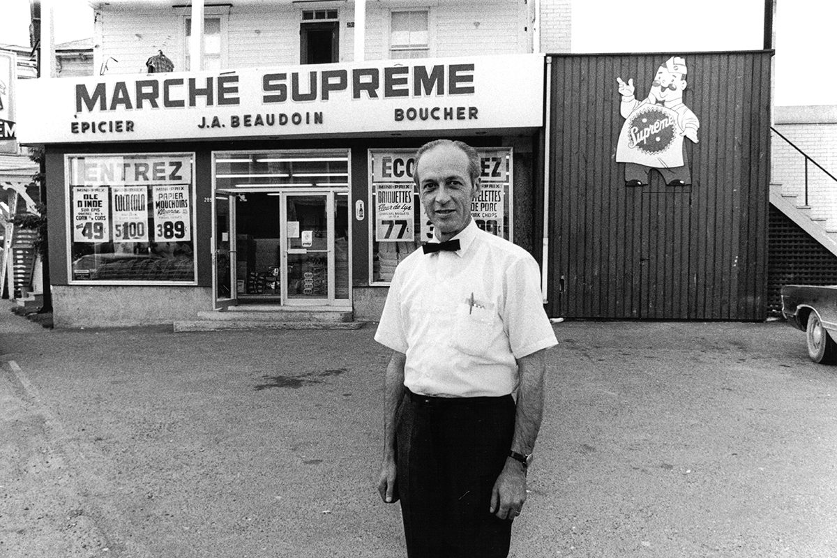 Roger Charbonneau, <i>Gaston Beaudoin of Marché Suprême, Disraeli,</i> 1972. © Roger Charbonneau