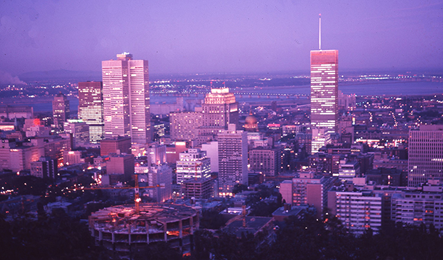 After dark – Montreal by Night