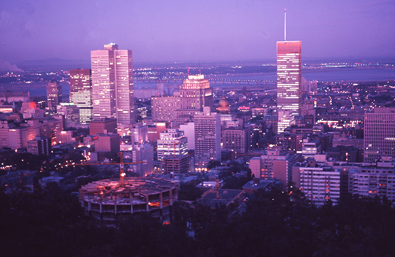 Le centre-ville de Montréal, 1964, VM94-SY-AD12-014, Archives de la Ville de Montréal. 