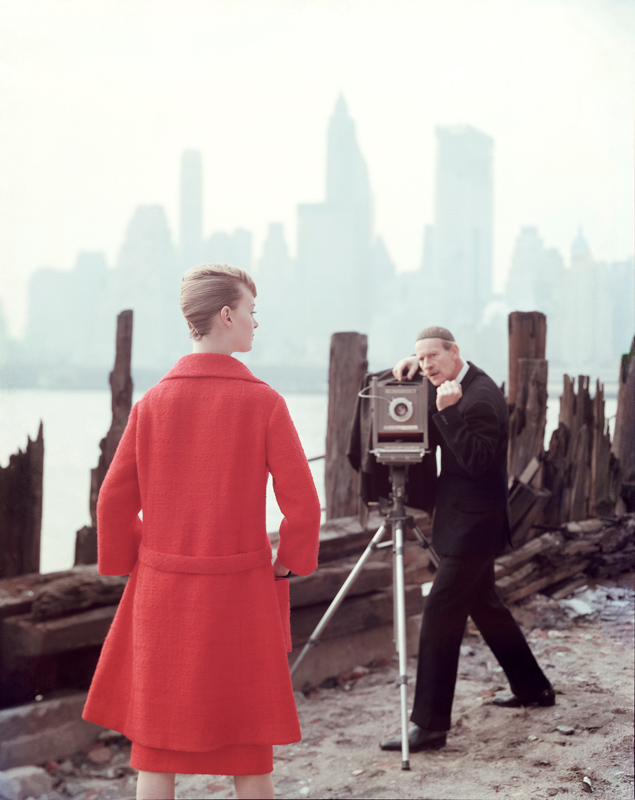 Norman Parkinson et Nena von Schlebrügge, <em>Queen</em> (couverture), 16 février 1960 © Iconic Images / Fonds d’archives Norman Parkinson 2024