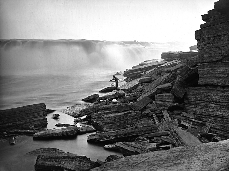 William Notman, <i>Chaudière Falls, Ottawa, Ontario</i>, 1870. McCord Stewart Museum, I-49783