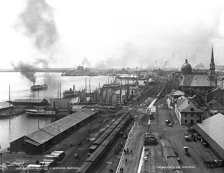 Wm. Notman & Son, <i>View of the harbour from the Canadian Pacific Railway elevator, Montreal</i>, about 1885. McCord Stewart Museum, VIEW-1938