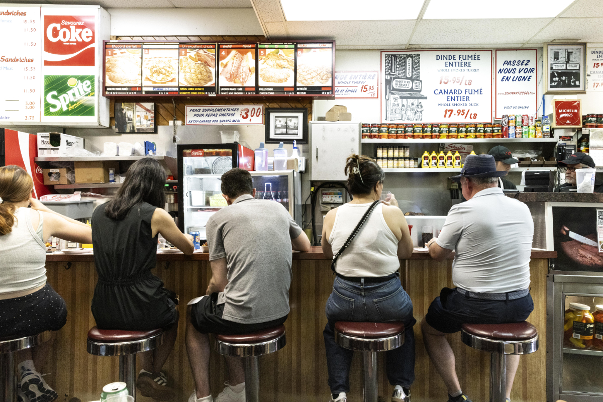 Schwartz Deli, 2025 - Photo Laura Dumitriu, © Musée McCord Stewart